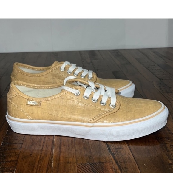 Vans sneakers embossed croc mustard leather white lace up size 7 wmns - Picture 4 of 11